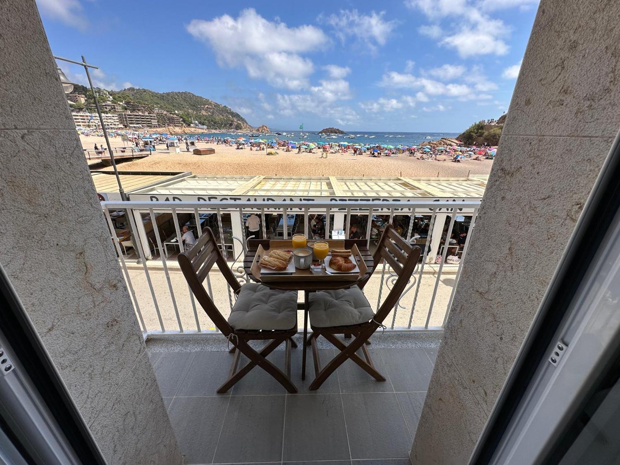 Hostal Del Mar Tossa de Mar Dış mekan fotoğraf