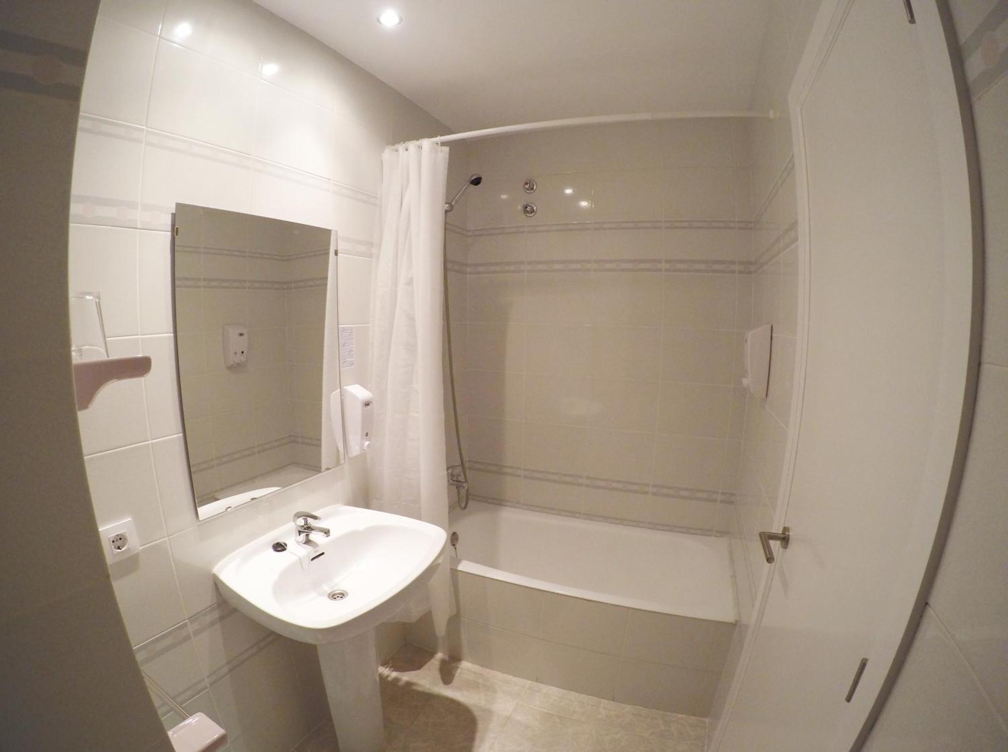 Hostal Del Mar Tossa de Mar Dış mekan fotoğraf
