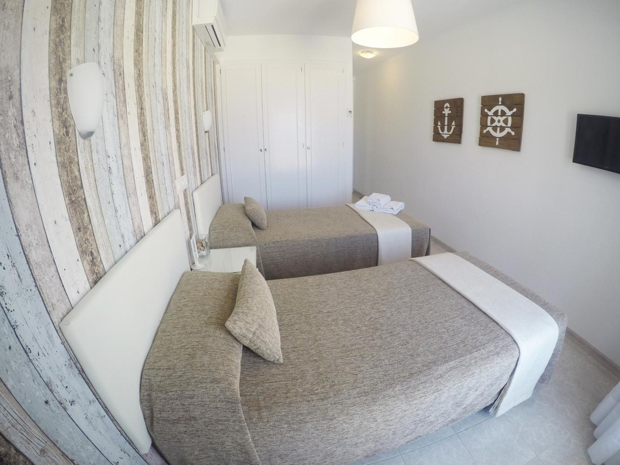 Hostal Del Mar Tossa de Mar Oda fotoğraf