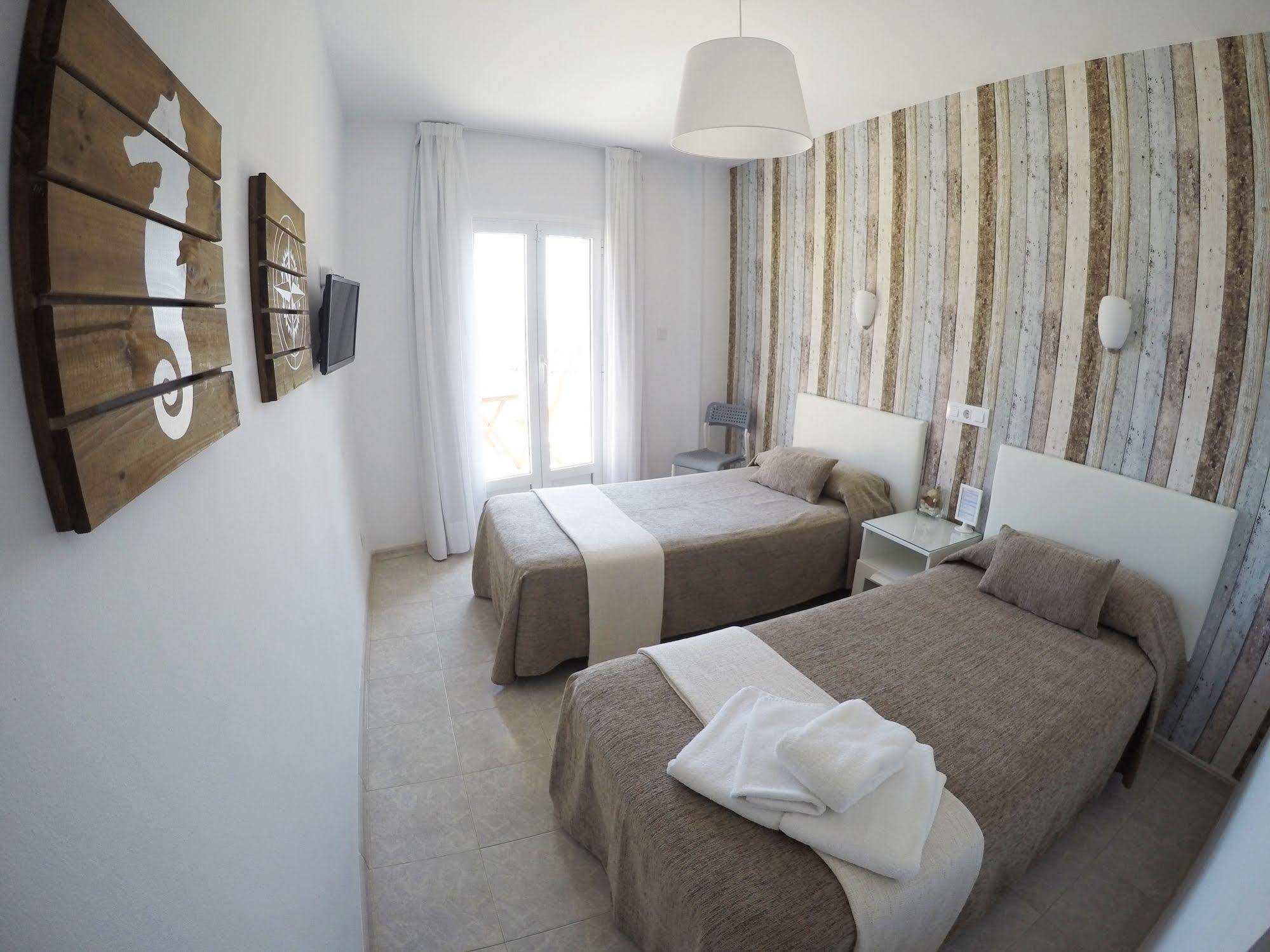 Hostal Del Mar Tossa de Mar Dış mekan fotoğraf