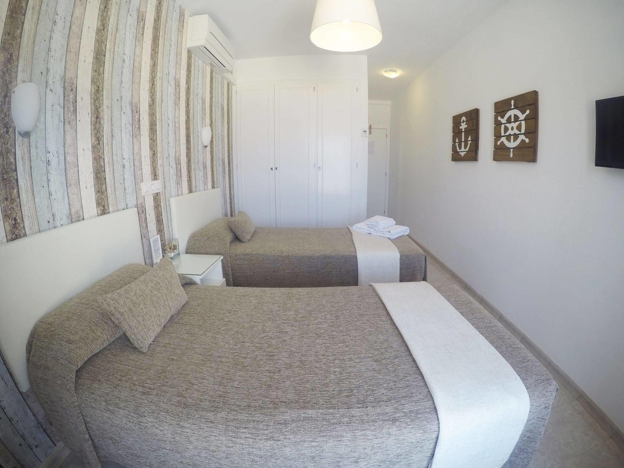 Hostal Del Mar Tossa de Mar Dış mekan fotoğraf