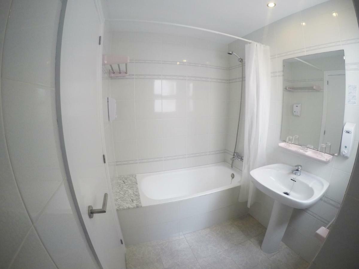 Hostal Del Mar Tossa de Mar Dış mekan fotoğraf